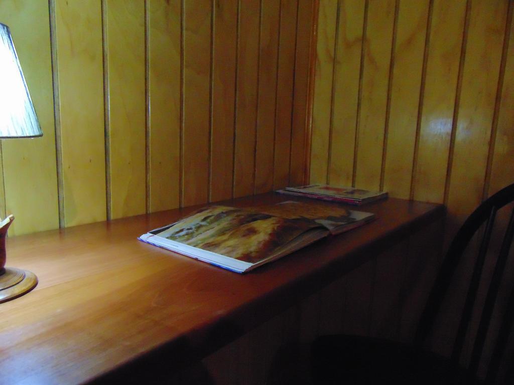Cafe & Hostal Acurruka Куракаутин Экстерьер фото